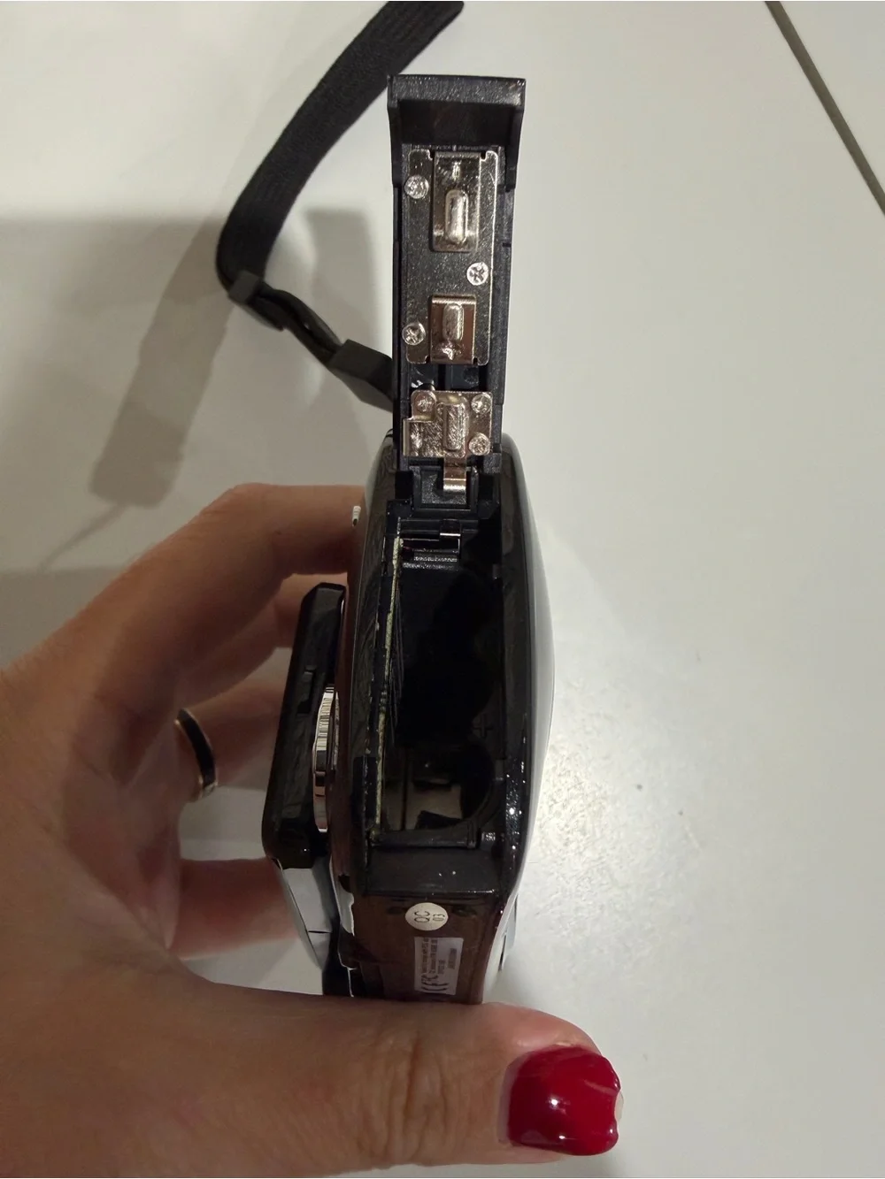 Vivitar VivCam 7028 Compact Black Digital Camera - Not Tested